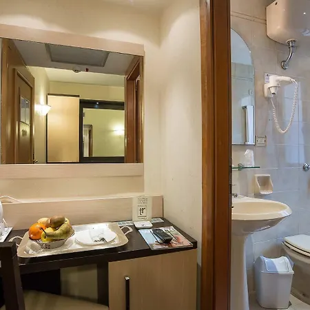 Tritone Hotel Rome
