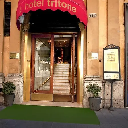 Tritone Hotel Roma