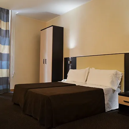 酒店 Tritone