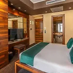 Tritone Hotel Rom