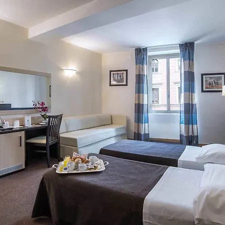 Hotel Tritone Roma