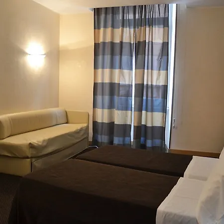 Tritone 3* Roma
