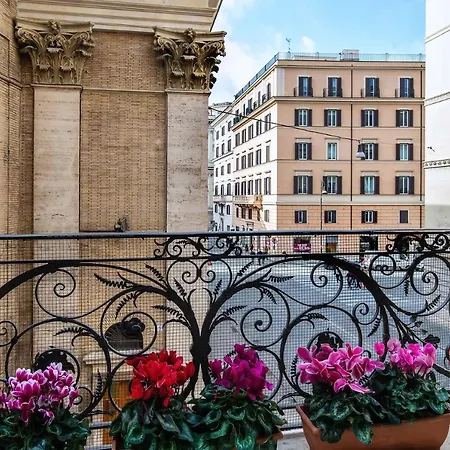 Tritone Hotel
